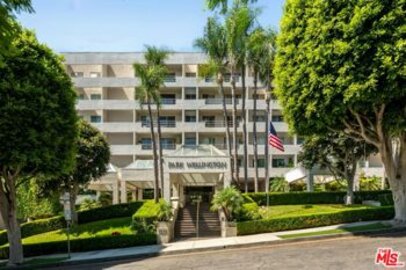 Splendid Park Wellington Condominium Located at 1131 Alta Loma Road #514 was Just Sold