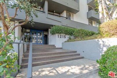 Fabulous Newly Listed Olive Executive Townhomes Condominium Located at 1215 N Olive Drive #210